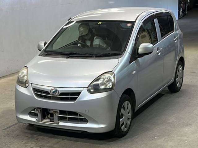 419 DAIHATSU MIRA E S LA300S 2012 г. (KCAA Fukuoka)